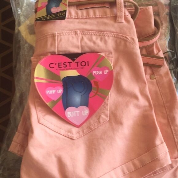 Dark Blush Cuffed shorts  - Picture 2 of 3